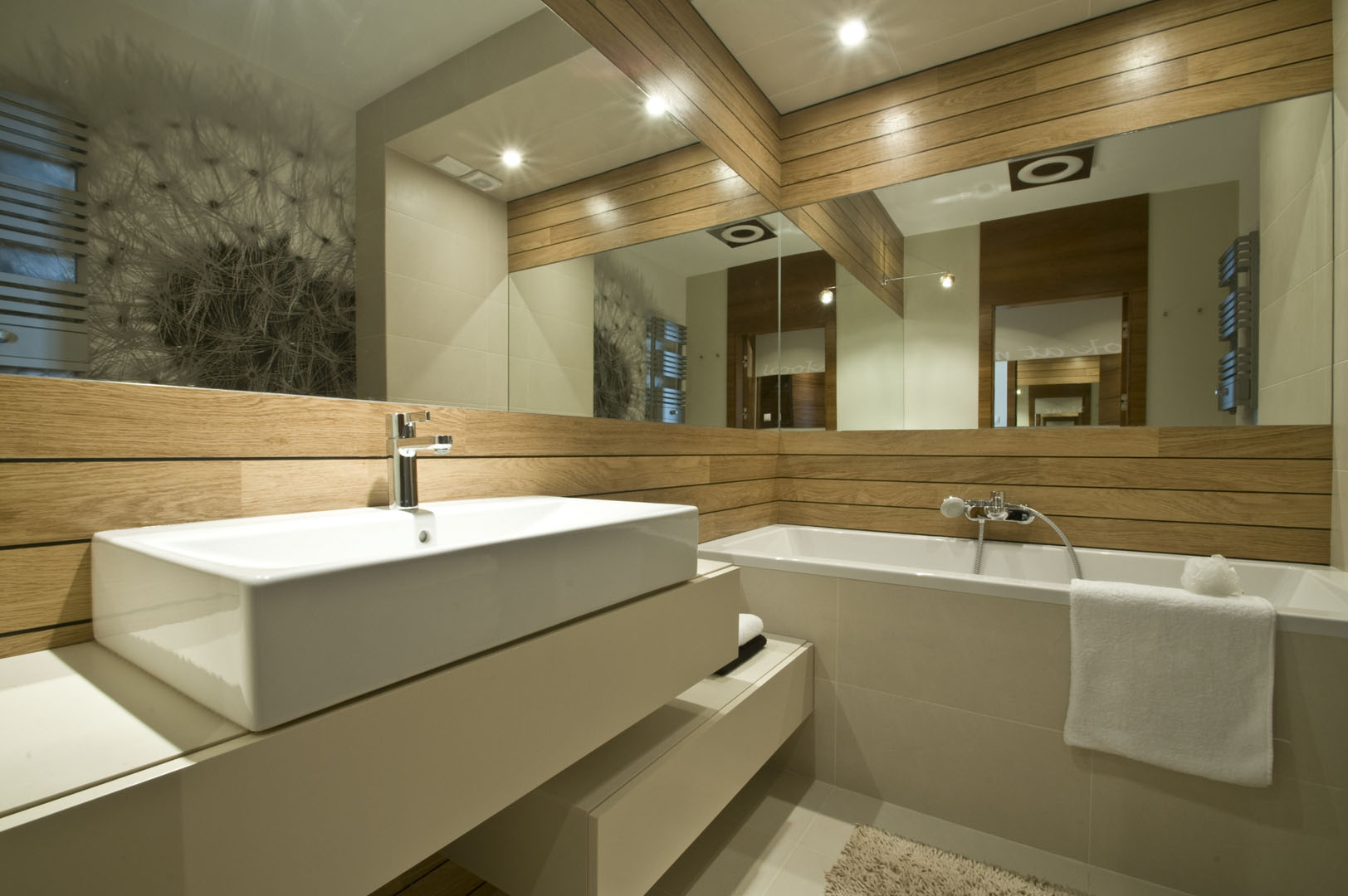 17 umywalka wanna lustro panele drewniane