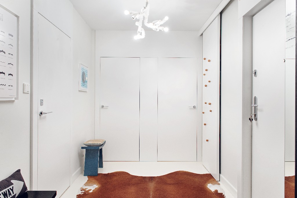 14 jasne białe wnętrze skóra bydlęca lampa z rurek