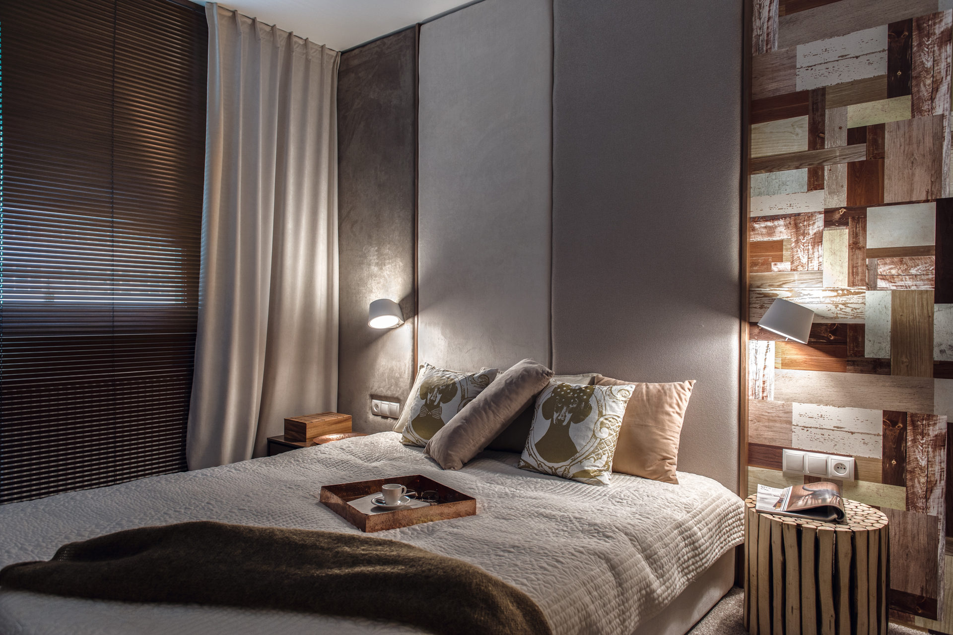 08 tapeta deski kinkiet tapicerka łóżko